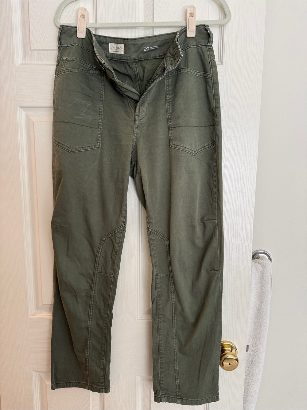 Pilcro Slight Barrel Pant